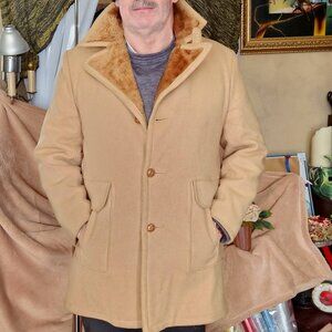 Fabulous warm borg lining/collar - Vintage Mac Mor Wool Coat - Leather buttons